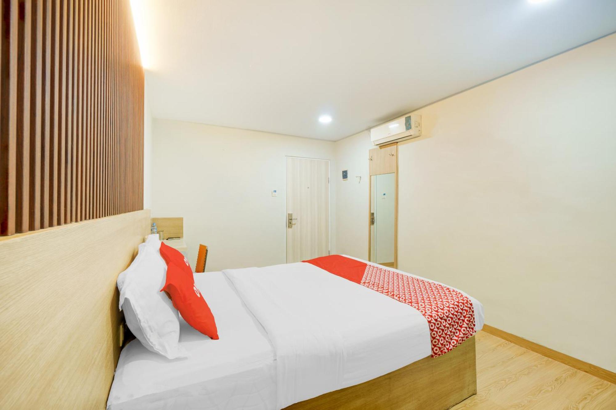Capital O 94542 Hotel Suba Jakarta Buitenkant foto
